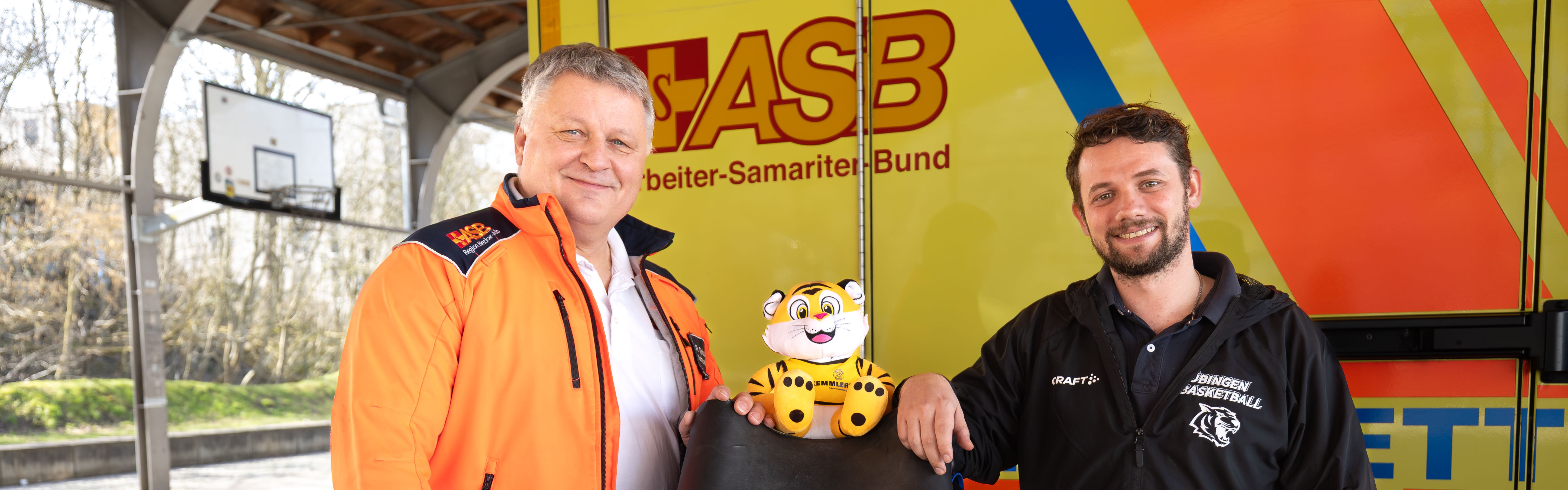 Headliner Tiger Spende.jpg